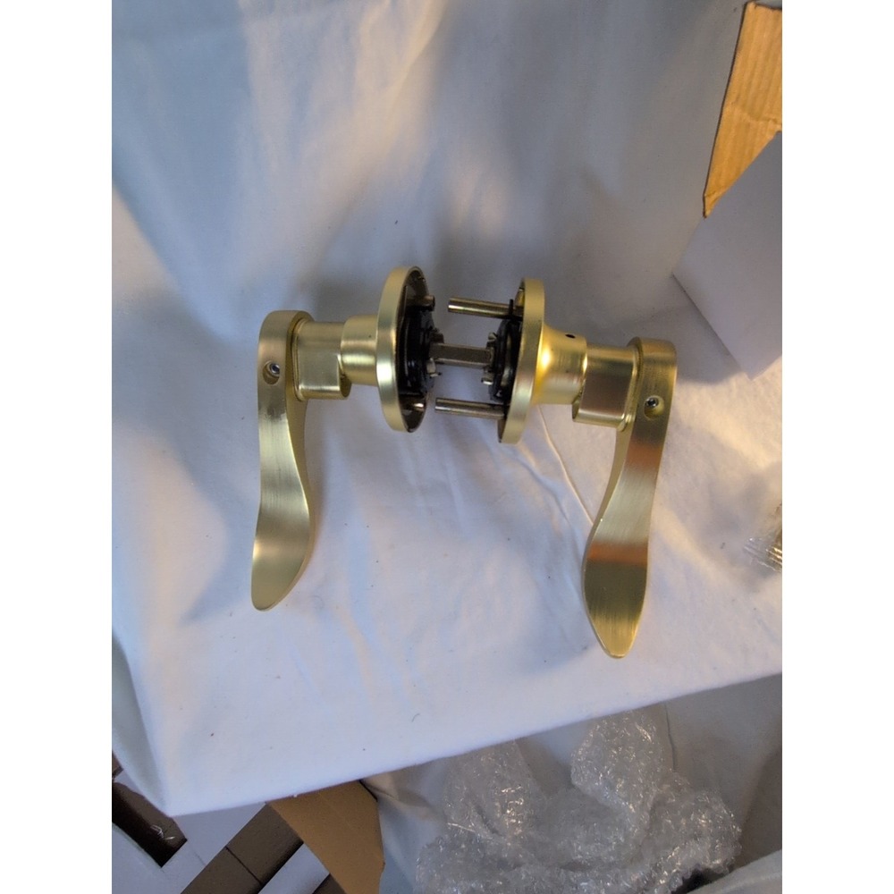 GQ Wave Style Passage Door Handle Satin Brass – Non-Locking Interior Lever Rever